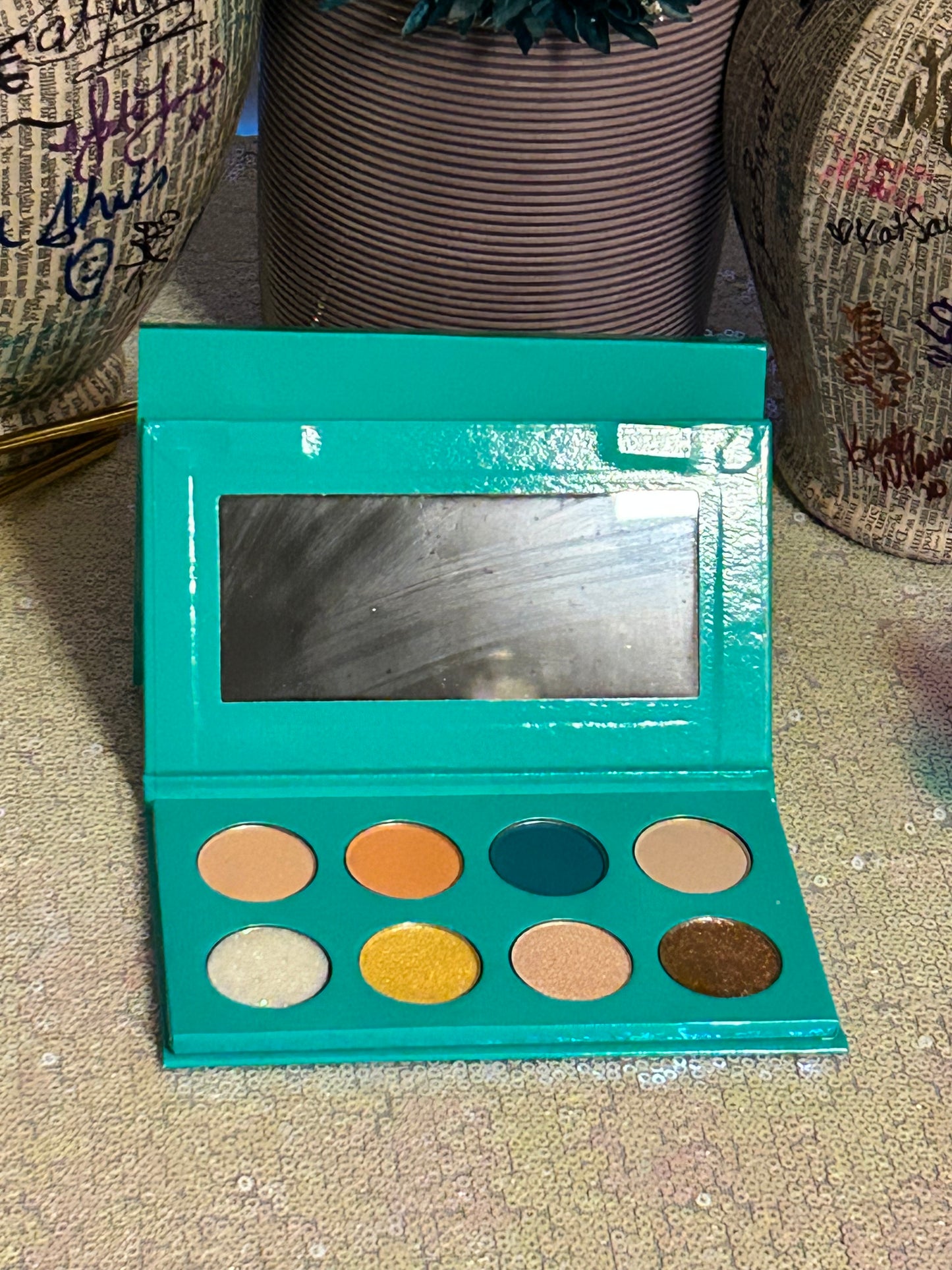 Beautiful Chapter by RVD Makeup Box